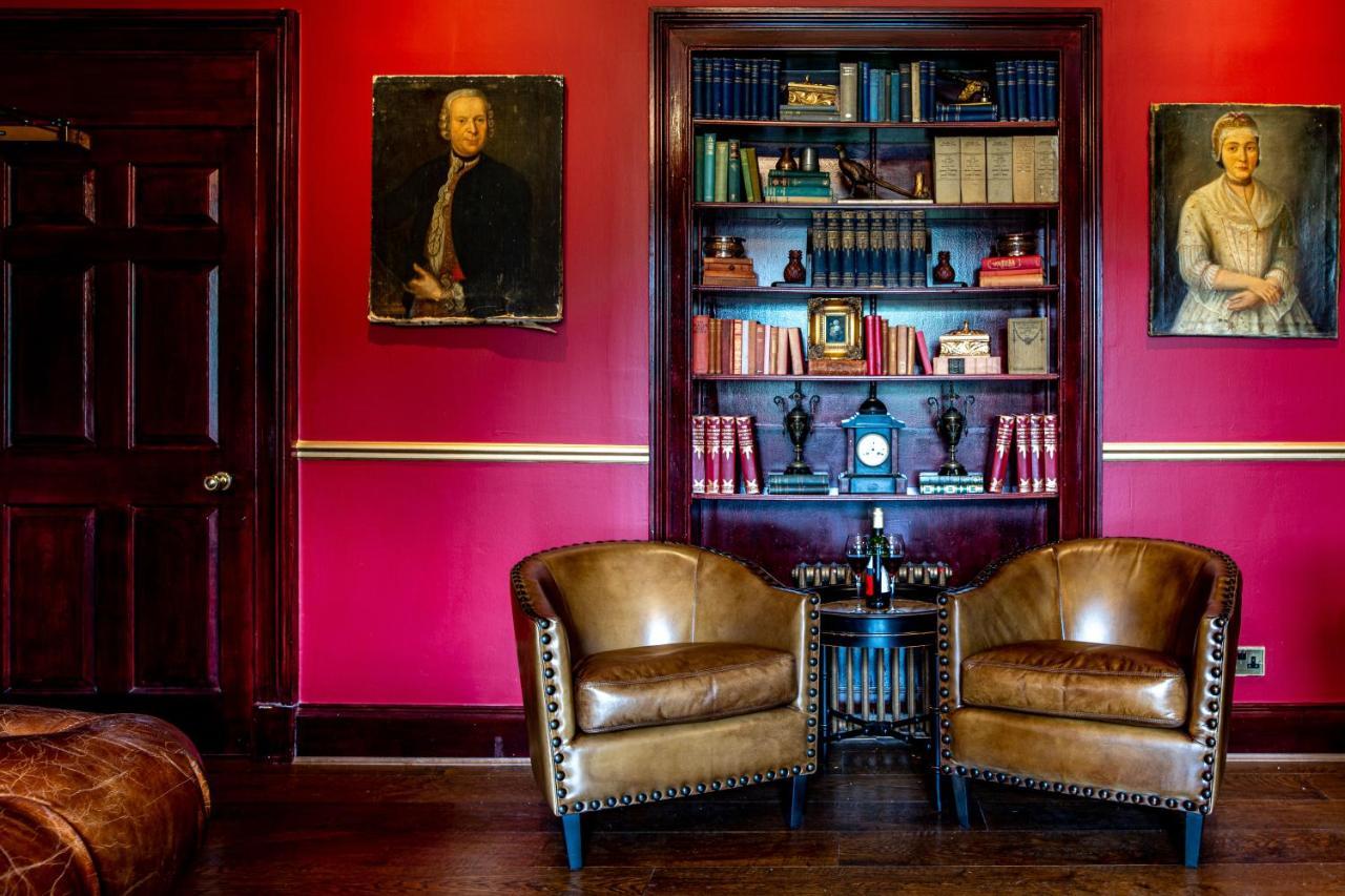 Melville Castle Hotel Lasswade